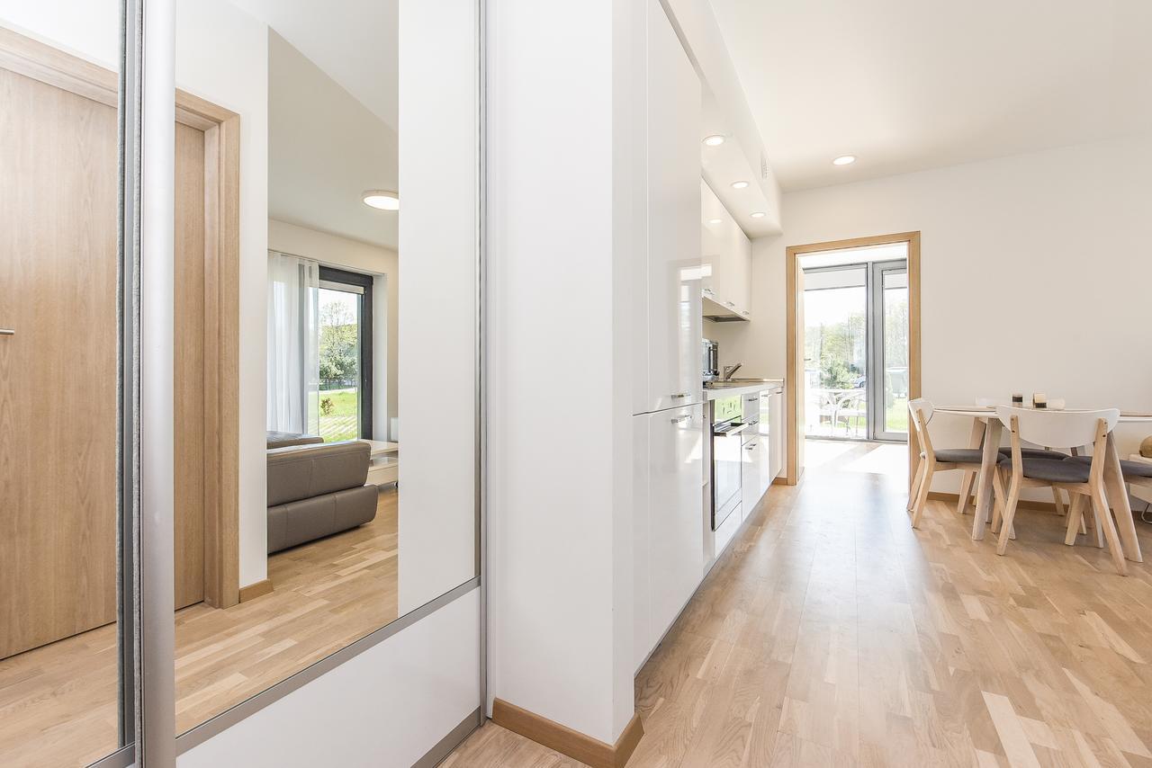 Smilciu Trio Keturvieciai Apartamentai Su Terasa بالانغا المظهر الخارجي الصورة